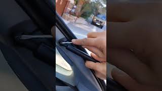 Como Cambiar El Amortiguador Del Maletero Parte 3