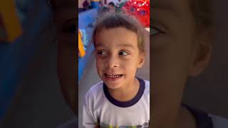 Laisinha tem uma amiga nova! #viral #shortvideo #youtubeshorts #crianças #divertido #escola