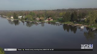 Residents along Fox River in northwest suburbs brace for rising floodwaters in wake of soaking sprin