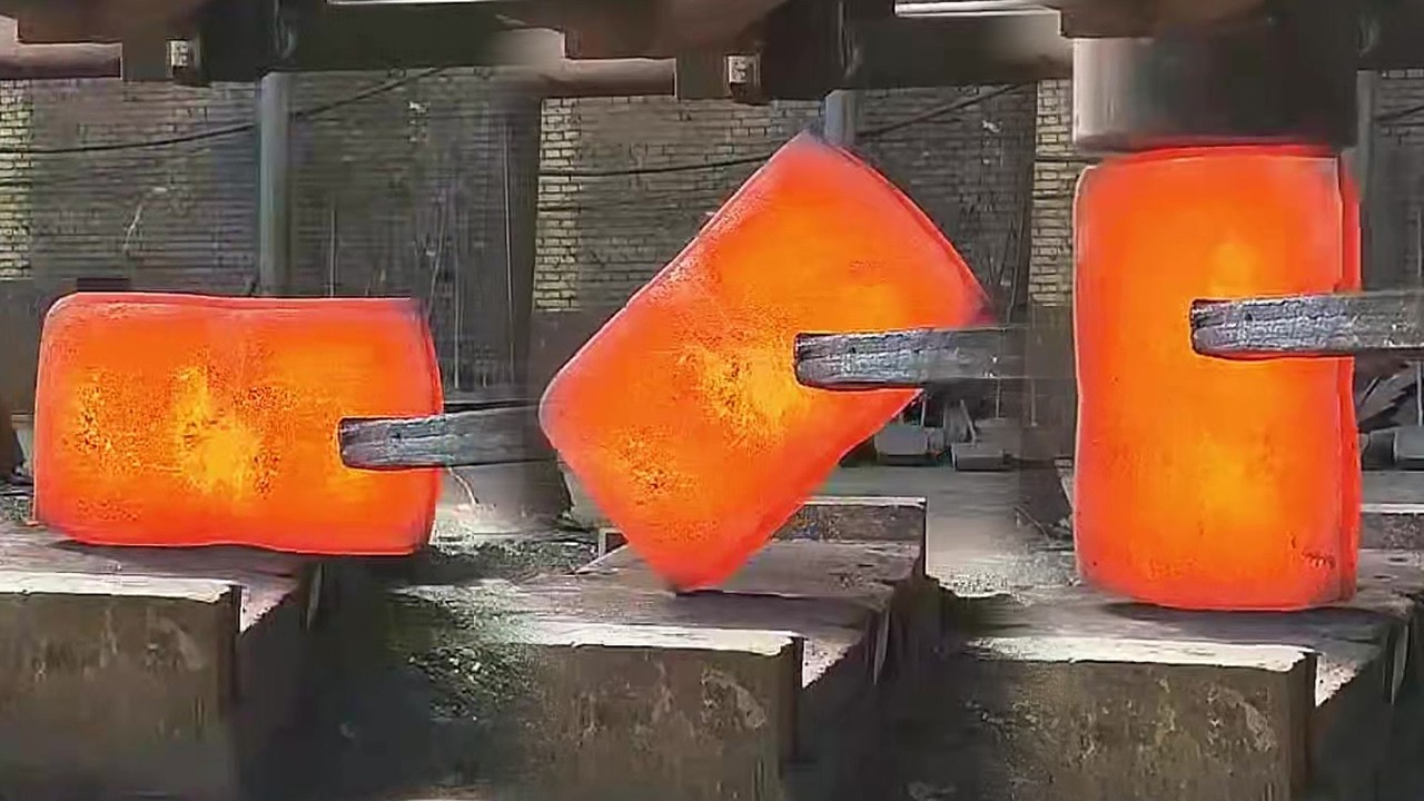 How Steel Billets Are Forged in Industrial Factories EP1509