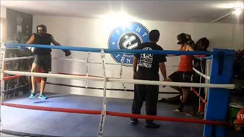 Segunda Pelea del Campeonato Interno de Box en Fig...