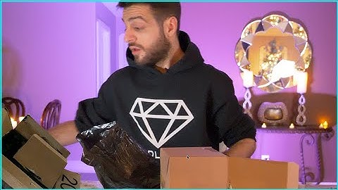 SKETCHY Dark-Web Mystery Box (i think they tracked me)