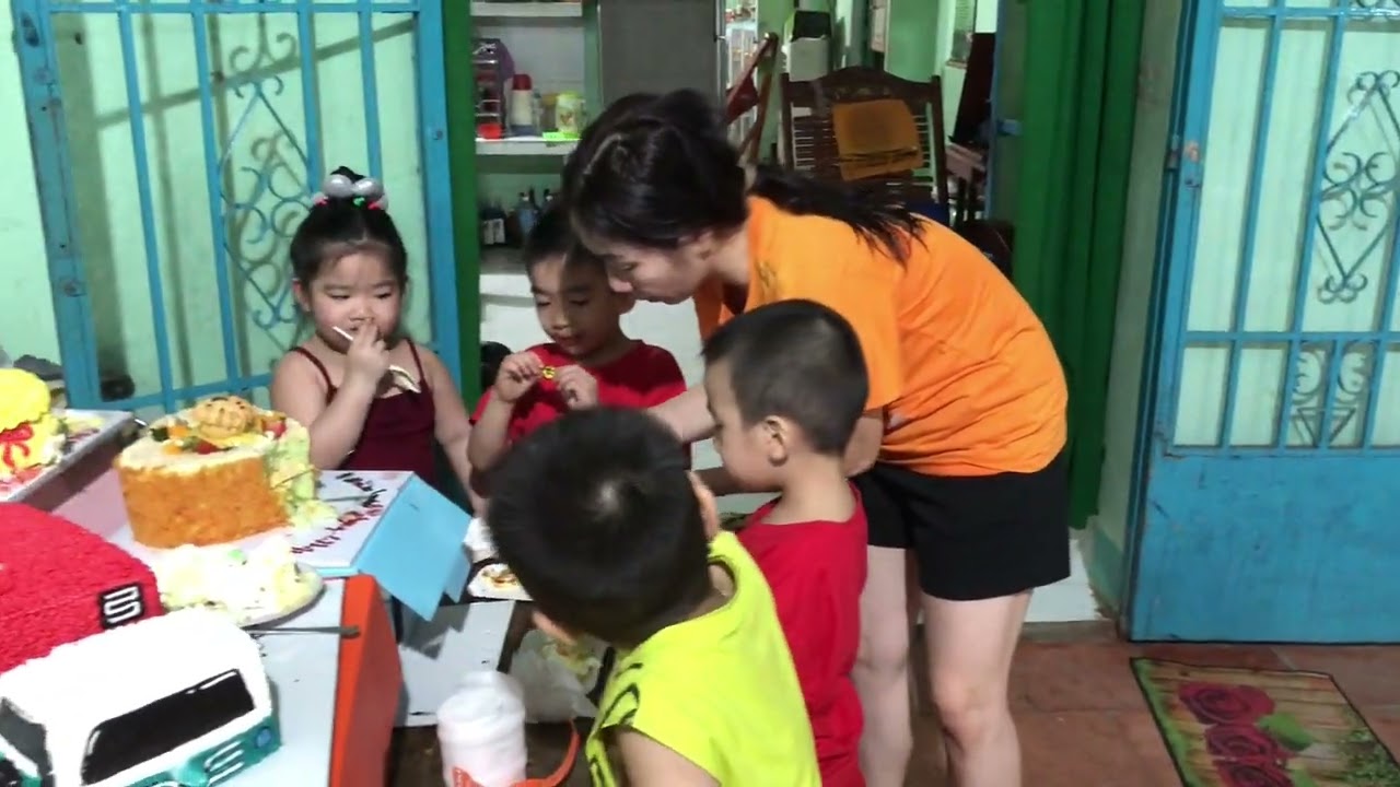 Sn ô bà nội charp 2