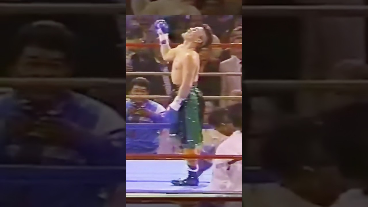 🤣😲 The CRAZY night a boxer DANCED his way to victory! 