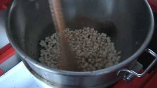 How To Make Kettle Corn & Recipe, How to Pop Kettle Corn