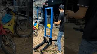 Xe Nâng Quay Tay Bản Lắp Ráp 200Kg