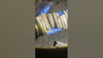 آثار جاساز مقبره دفینه باستانی قبر قبر گبری طنز فان موفقیت زیرخاکی طلا دلار حفاری 