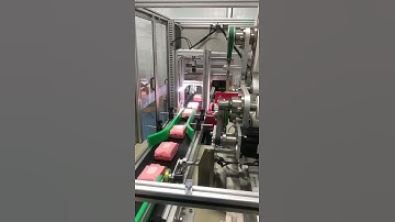 Lid Applicator for wet wipes