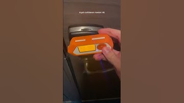 Flipper Zero Unlocks A Door