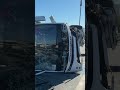 İstanbul'un Sultangazi ilçesinde, TEM Otoyolu'nda midibüsün devrilmesi sonucu 12 kişi yaralandı
