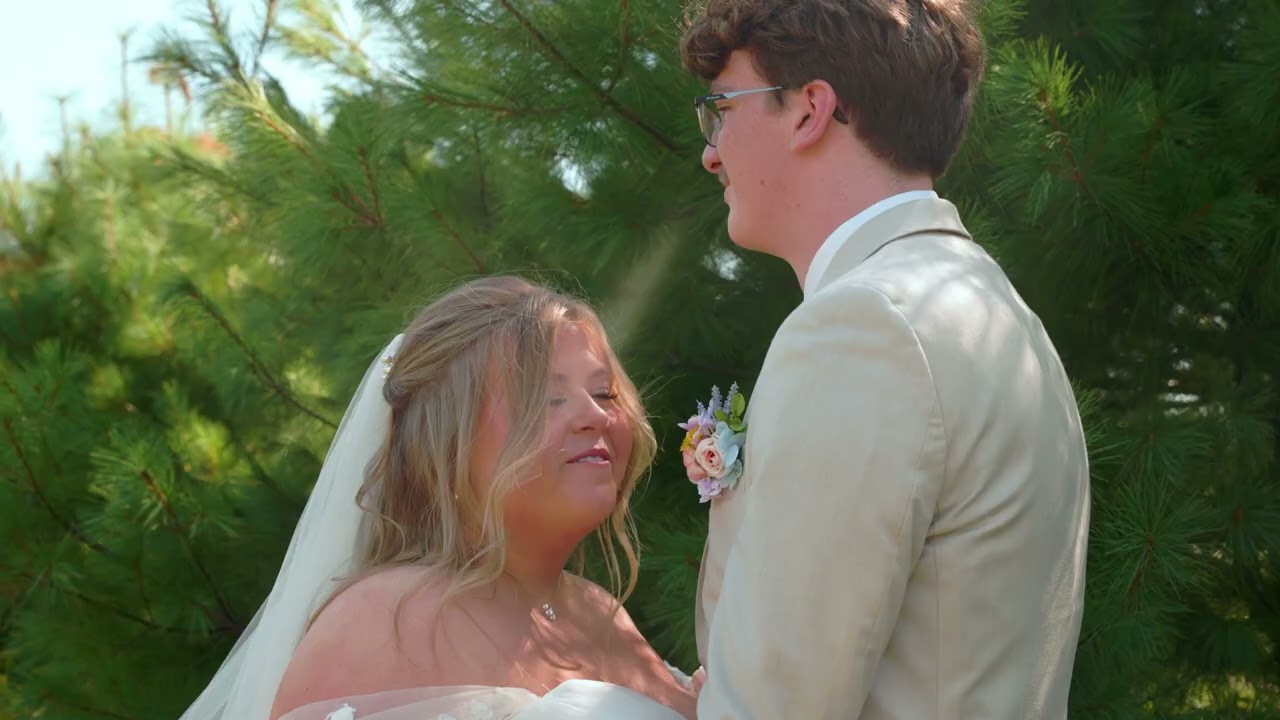 Mackenzie and Dylan Wedding