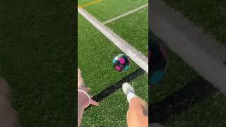 KIJK EENS HOE MIJN ZOON RENNEN!! De volledige voetbalvlog is NU beschikbaar! #vaderzoon #voetball...