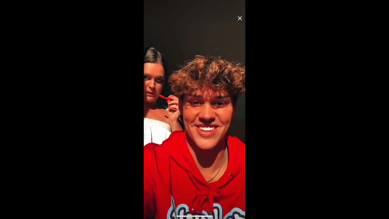 NOAH BECK LIVE 07/24/2020 *ft his family* Talks Charli D'amelio Dating Rumours!