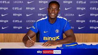 BREAKING: Chelsea announce Danny Welbeck signing