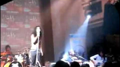 Slank - Slankdance @ Hard Rock I Like Monday The Unplugged Series (17 Mei 2010)