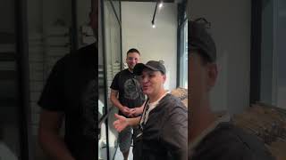 Тест на царапины: кварц винил vs обычный ламинат. Outlet плитка сантехніка #ремонт #строительство