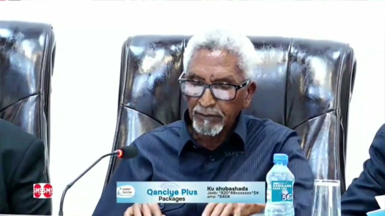 Guddoomiye Cabdi Xaashi"Makala cadda awoodaha heerarka Dowladda,kalfadhigaan waxaan deg deg ...