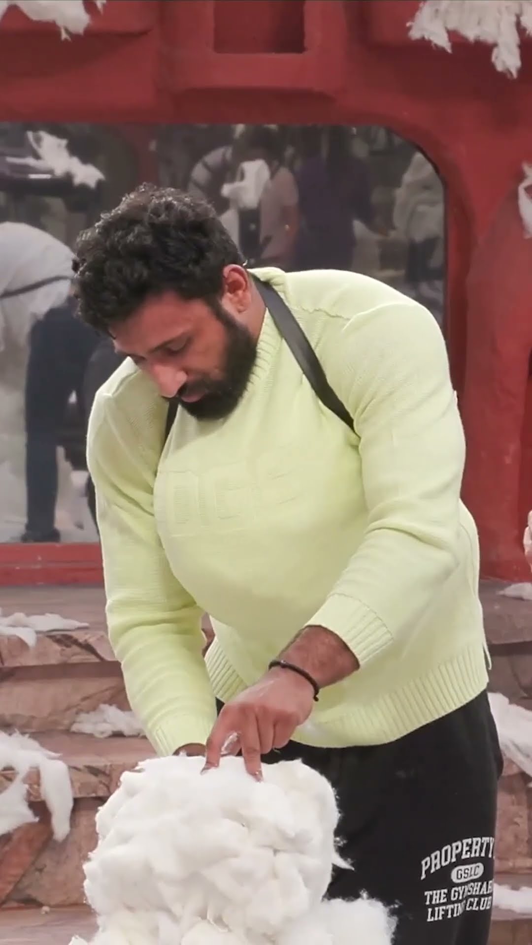 Rajat और Avinash में हो रही है बेहस | Bigg Boss 18