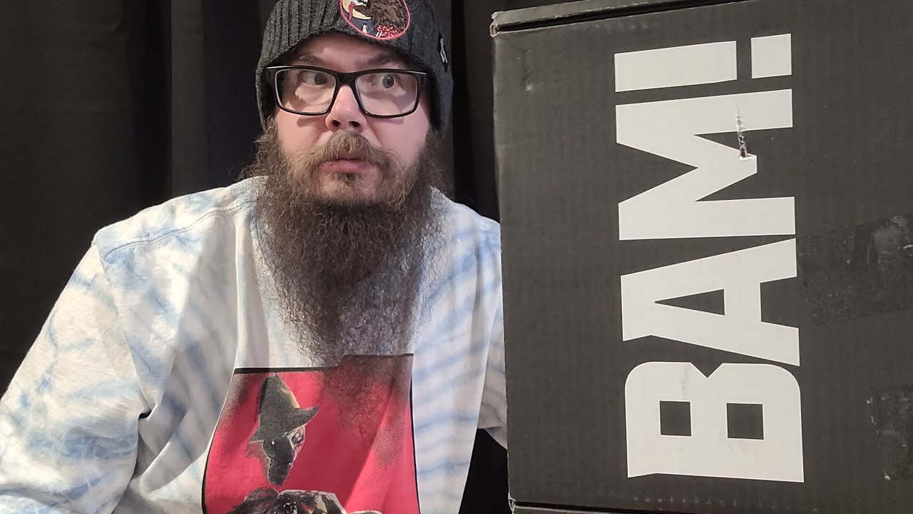 Unboxing the January 2023 Bam! Horror Box! (Props Are Back!)