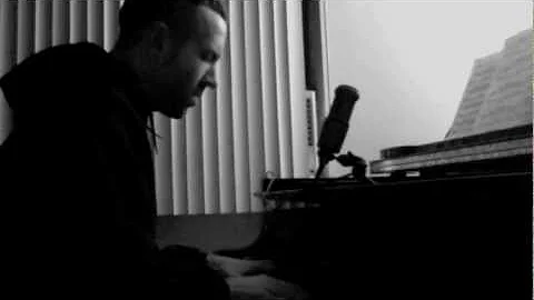 "Hallelujah" performed by Jeffrey Vance (L. Cohen)