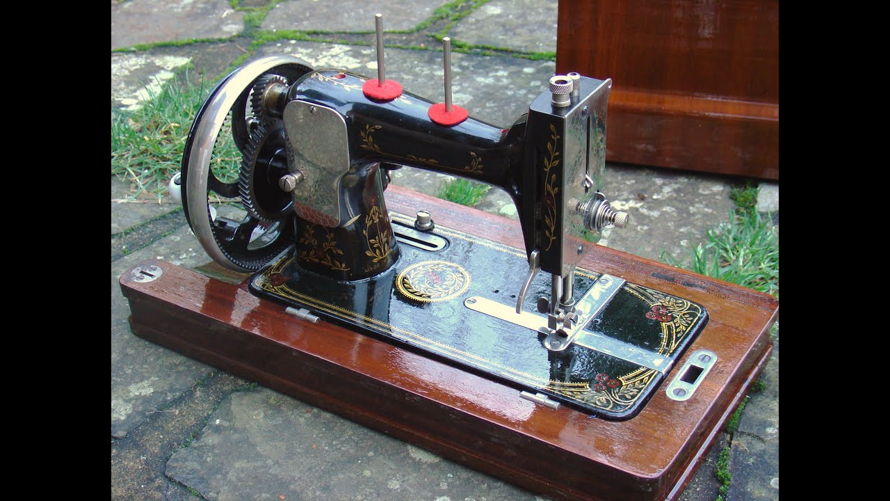 Vesta cylinder shuttle sewing machine 1925 slideshow YouTube
