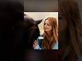 El caballo de una mujer se enamora de un caballo salvaje#shorts #cine
