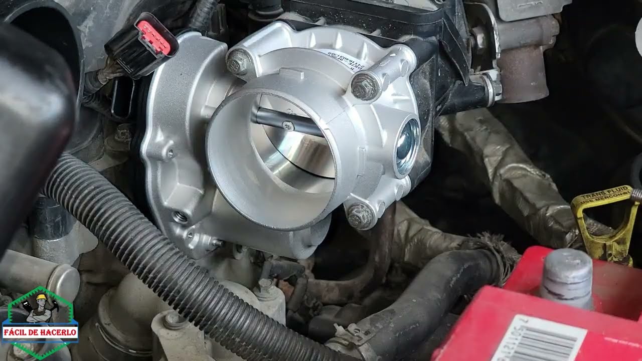 Reemplazando CUERPO DE ACELERACIÓN en FORD ESCAPE 2009 | CÓDIGO P2112