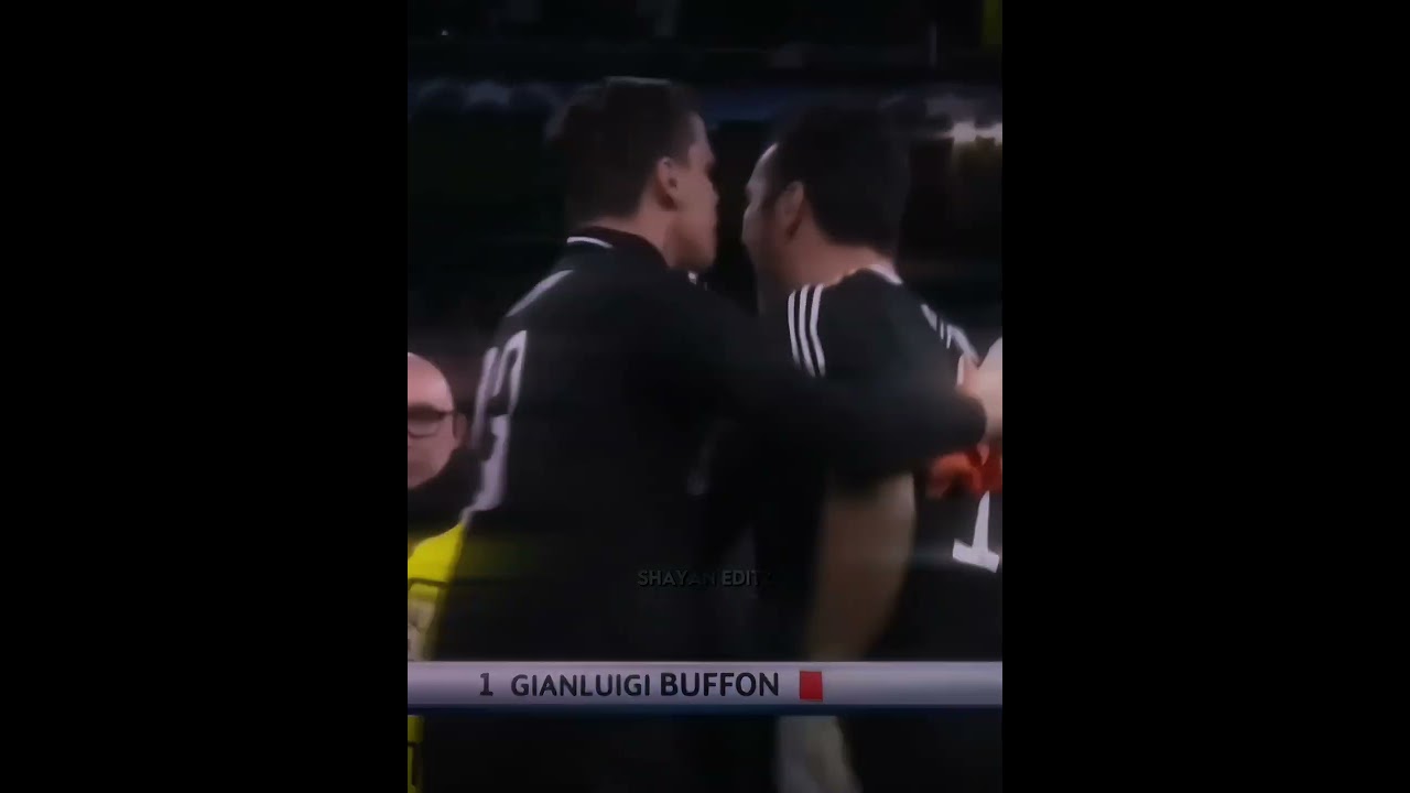 Messi fans, why u hate ronaldo?