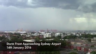 60 Seconds At Sydney 20160114 - QF438 In Lightning