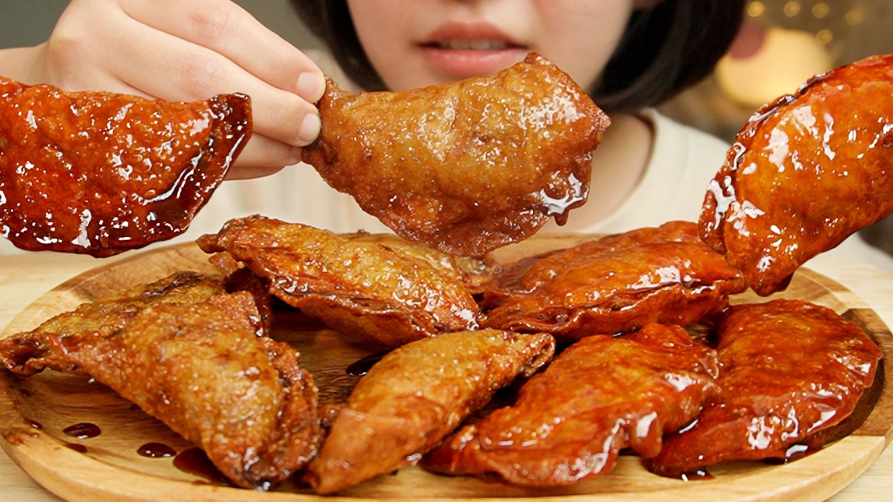 ASMR мукбанг: жареные манду 【русские субтитры】