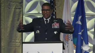 Transcom Commander Addresses Transportation Group
