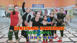 Hareudang olahraga aerobic kreasi lilies aero zumba fitness workout
dengan minimal 20 menit dalam sehari bisa membuat badan seha...
