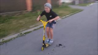 Mini scooter edit  Polička