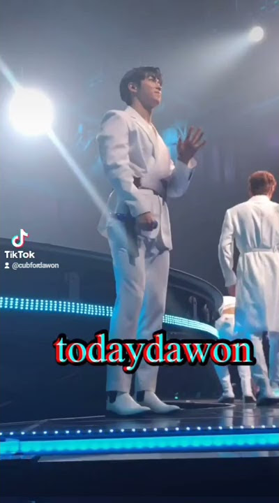 [SF9] When SF9 noticed a multi fan from the audience
