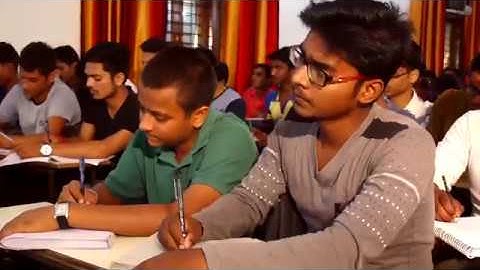 Elementary Geometry for School and all com Contact +91 7275285810 For IIT/NEET Complete Physics Cour