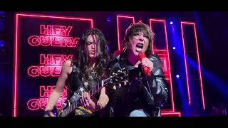 Paulina Vs Alejandra Guzman Perrisimas