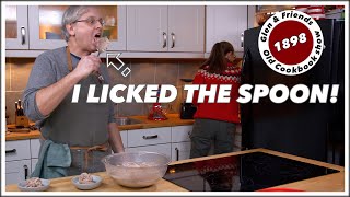 Download Lagu 1898 Chocolate Cream Recipe - Old Cookbook Show - Glen And Friends Cooking MP3