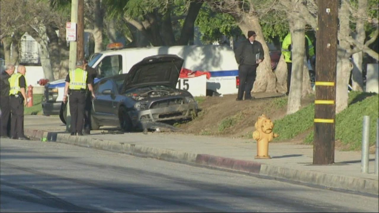 LA Police Search for Drivers Involved in Fatal Street Race - YouTube