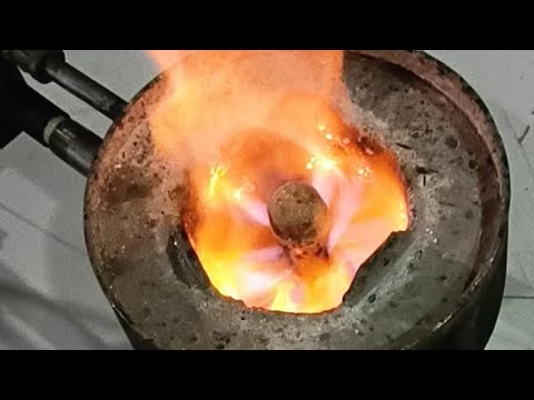 Blue flame Used oil de Kalan - YouTube