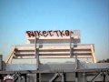 Buket tko graffiti