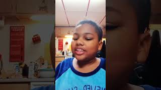 Trying Limited Edition Oreos