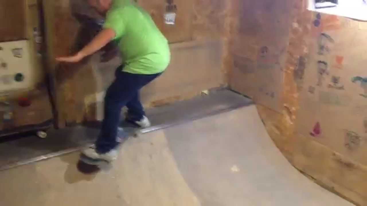 Blunt back smith to rock to fakie combo !