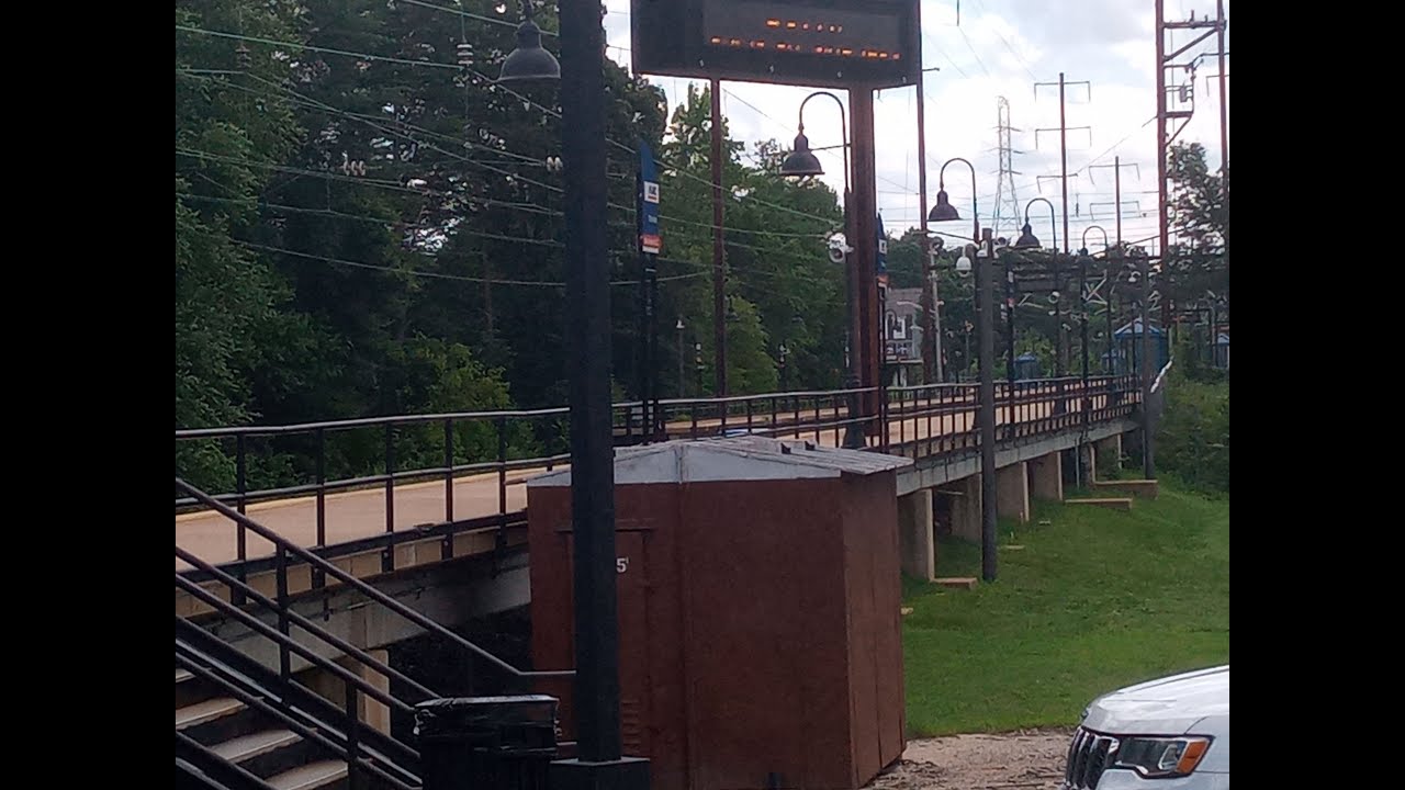 amtrak-and-marc-monday-afternoon-railfanning-at-odenton-station-youtube