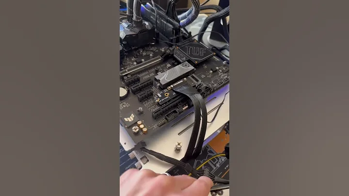 You’ve Never Seen This Before! M.2 to PCIe Adapter #shorts #pc #pcgaming