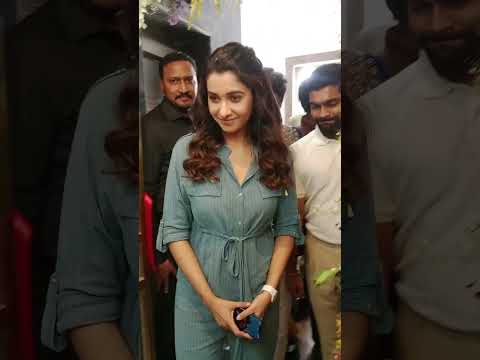 Actress PRIYA BHAVANI SHANKAR
