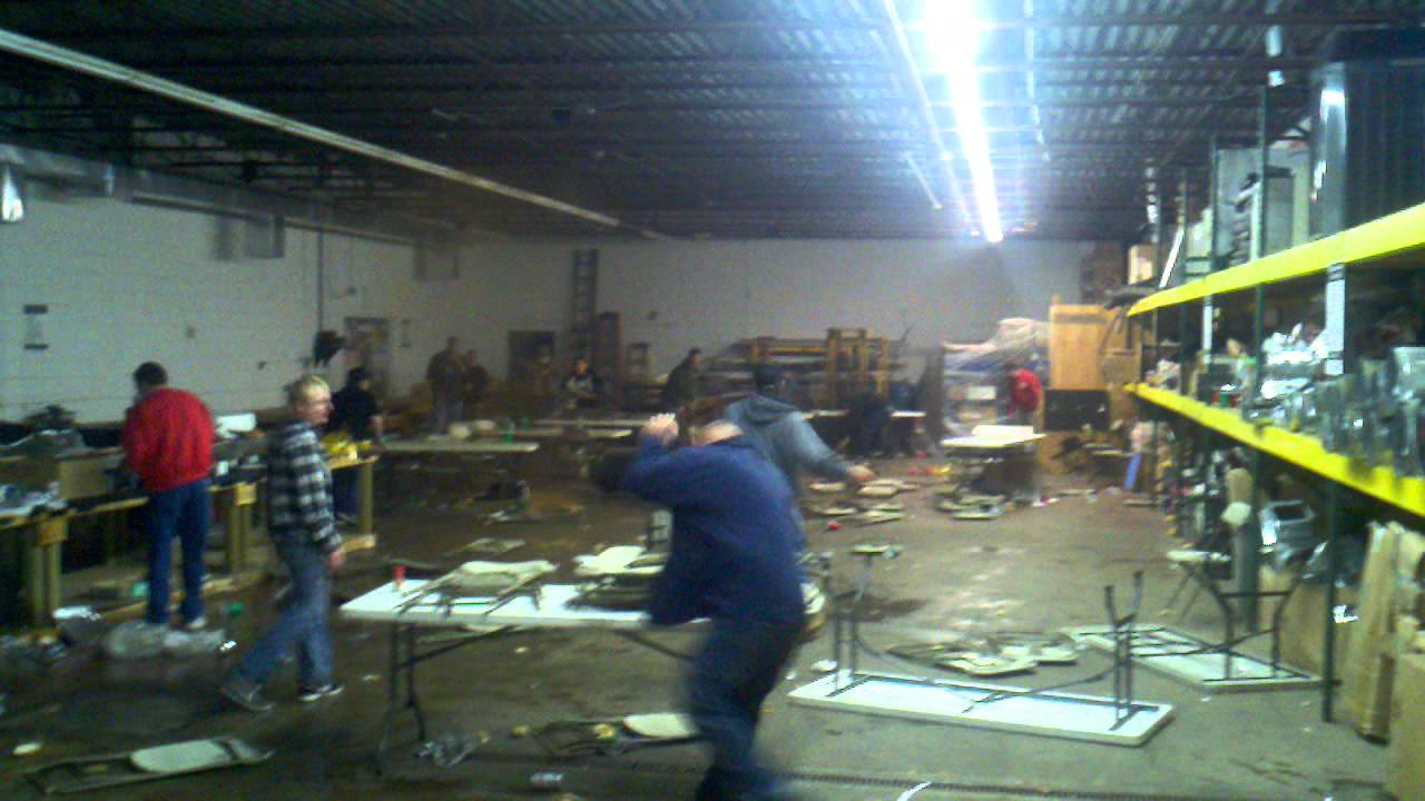 Chair fight - YouTube