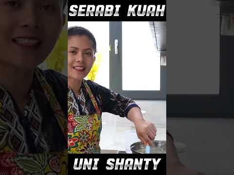 Uni Shanty membuat Serabi kuah kinca duren #food #family #viral #shorts #shantydichina
