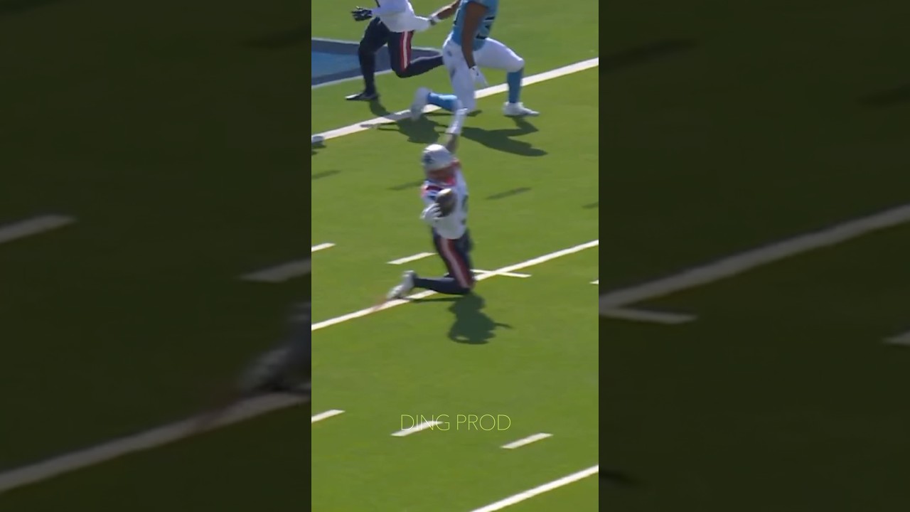 Демарио Дуглас поймал мяч одной рукой 🔥