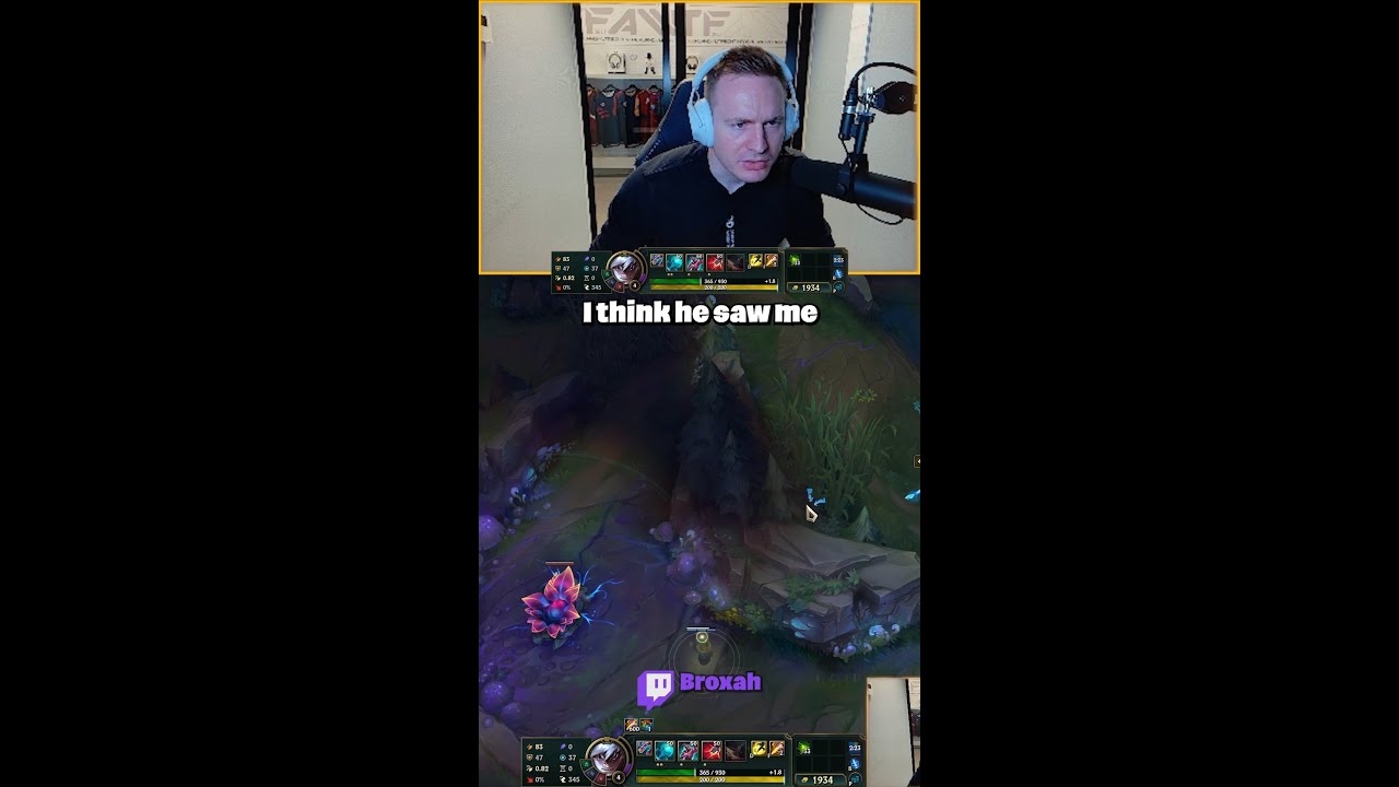 This is why you don't facecheck bushes