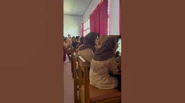 Pembelajaran Informatika di Lab. Komputer